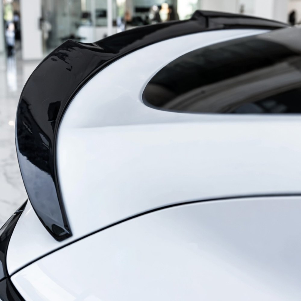 Tesla Model Y Aero Body Kit Front Splitter Diffuser Side Skirts Spoiler Gloss Black 2020–2024